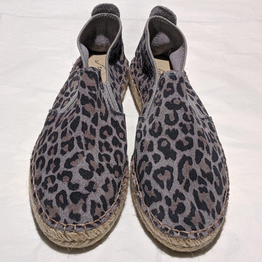 Free People Gray Leopard Print Espadrille Flats